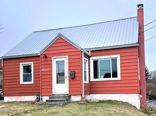824 Freedom Ave, Johnstown, PA 15904