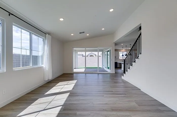 759 Faircliff Ct — Photo 12
