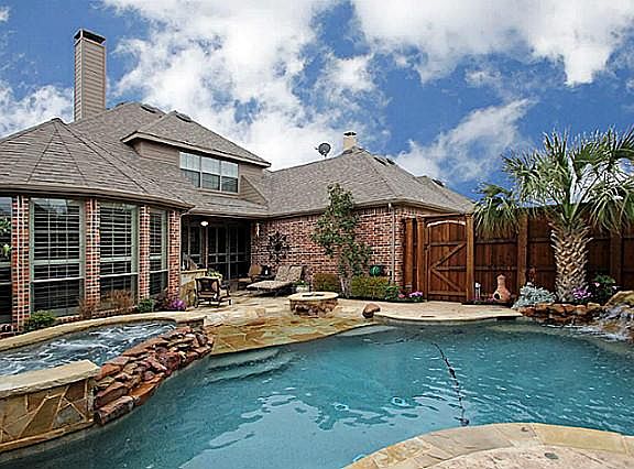2nd image of 2238 Landoine Ln