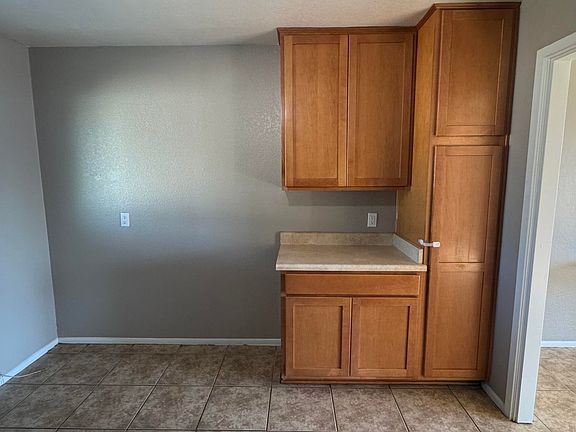5th image of 3016 W Glenrosa Ave