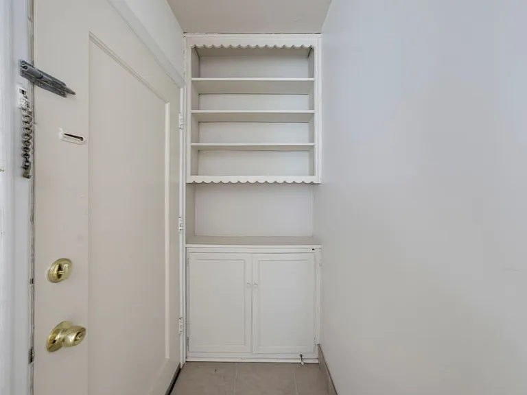 86 Bennett Ave — Photo 11