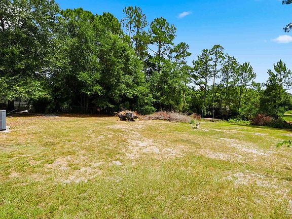 5th image of 12221 Ailanthus Ct