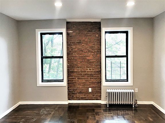 3rd image of 3520 Dekalb Ave APT 5A