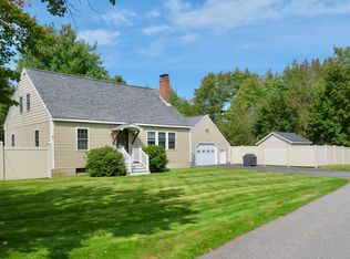 3 Hemphill Dr, Westbrook, ME 04092
