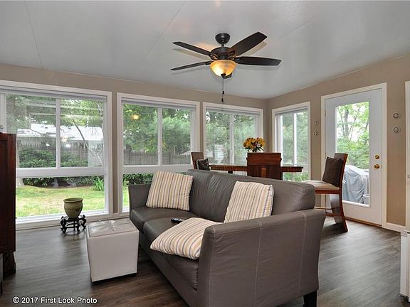4th image of 130 Garden Hills Dr