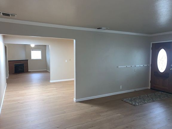 4th image of 317 Plum St