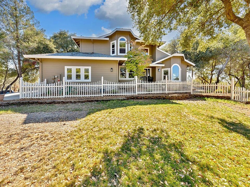 1st image of 2188 American River Trl