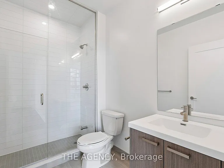 20 Soudan Ave #Penthouse 03 — Photo 31