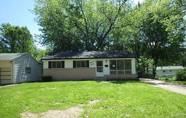 1st image of 1820 Shirlene Dr