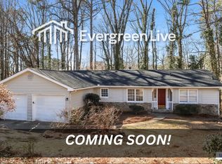 5040 Waterford Dr SW, Mableton, GA 30126