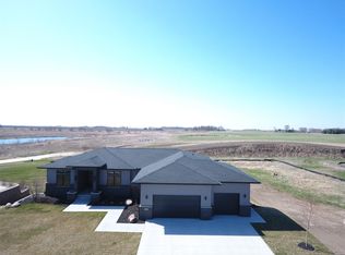4408 Blair Ridge Rd, Cedar Falls, IA 50613