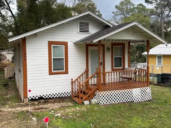 1602 Pepper Dr, Tallahassee, FL 32304