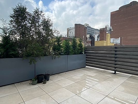 3rd image of 6 W 126th St APT 4G