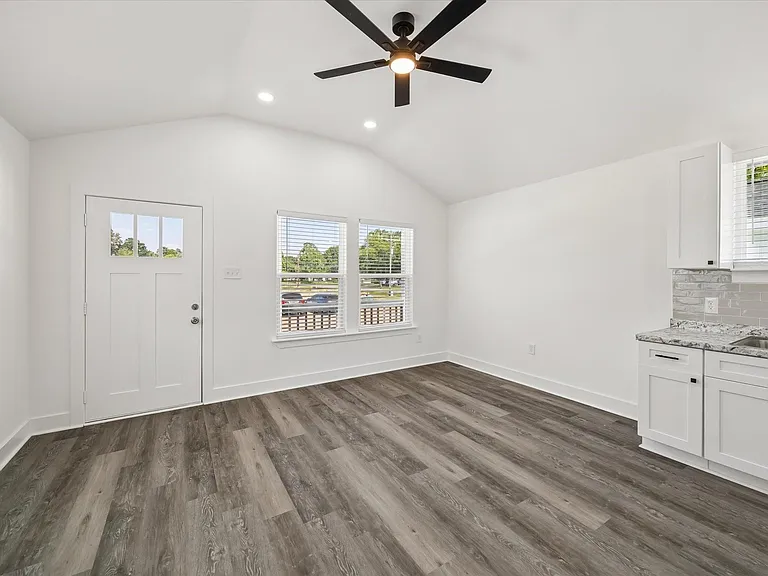 22837 E Community Dr #3 — Photo 5