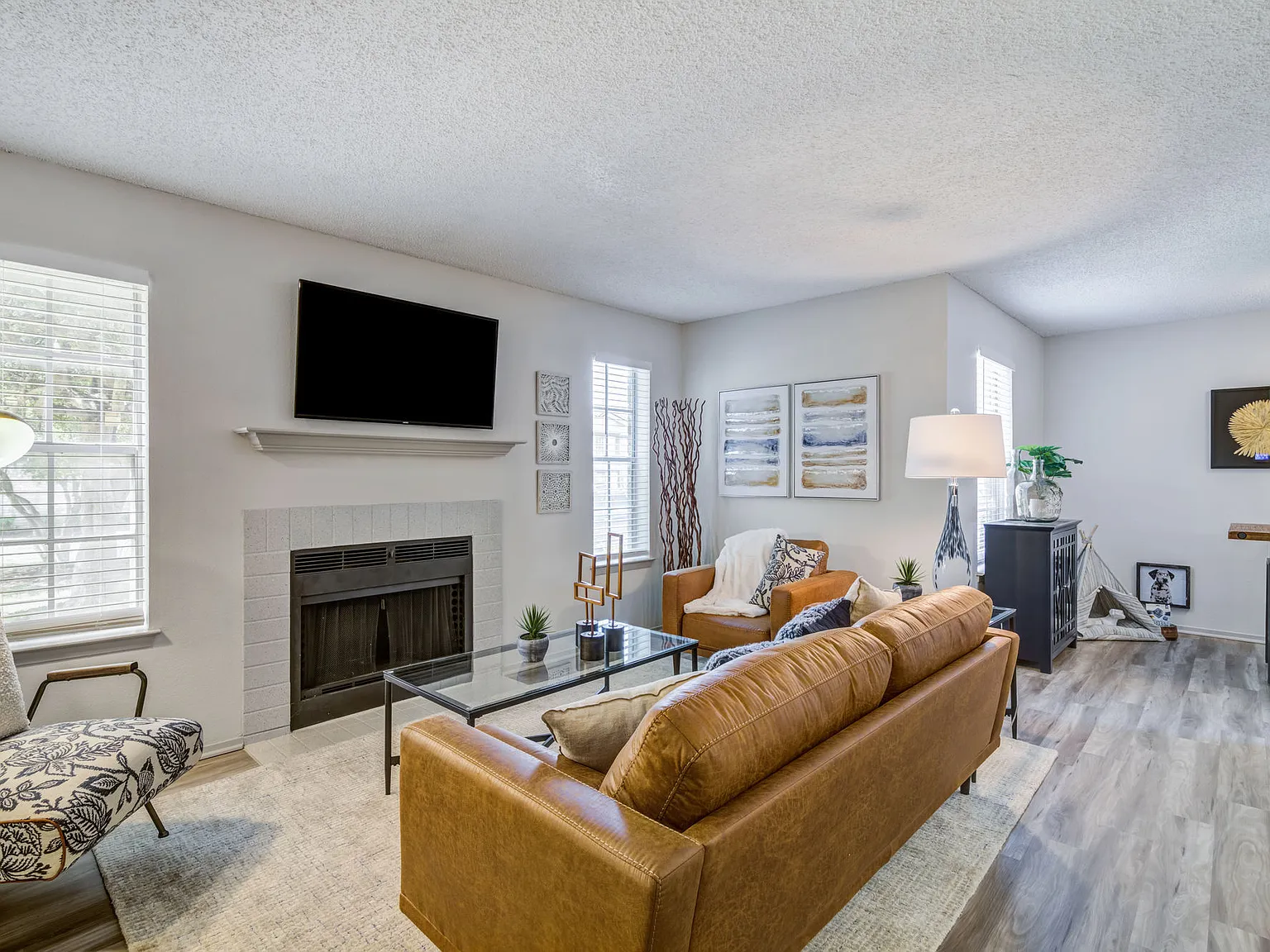 Belmont Estates — Photo 1
