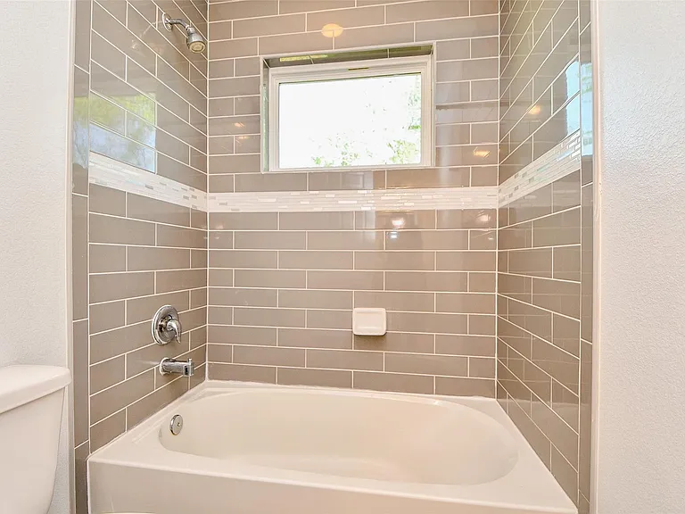 6747 England St #A — Photo 27