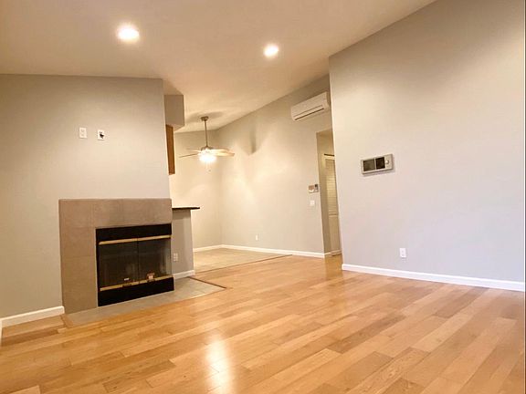 3rd image of 4367 Van Dyke Ave APT 6