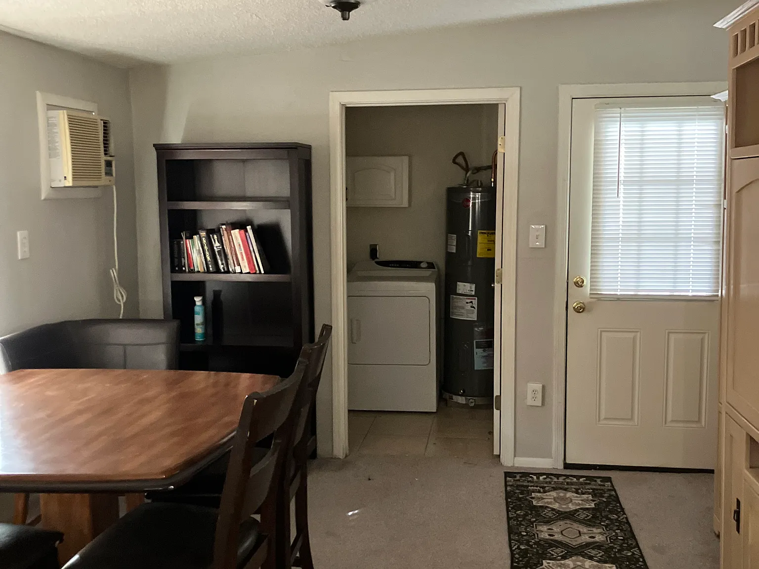 3 bed, 1472 sqft, $1,700 — Photo 4