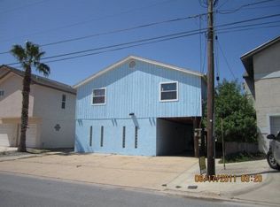 1202 Tarpon Ave, Port Isabel, TX 78578