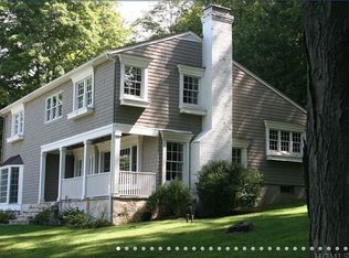 333 Millwood Rd, Chappaqua, NY 10514