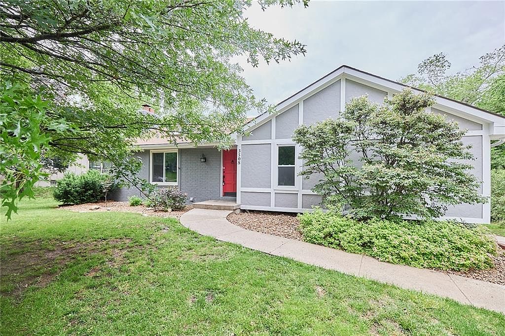 3508 NE Grant St, Lees Summit, MO 64064 | Zillow