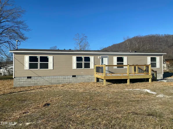111 E 28th St S, Big Stone Gap, VA 24219
