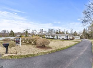 4 Central Ave, Whitehouse Station, NJ 08889