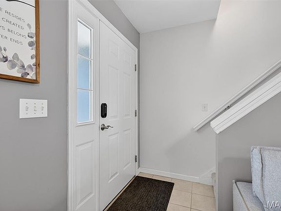 4th image of 2451 Elm Dr