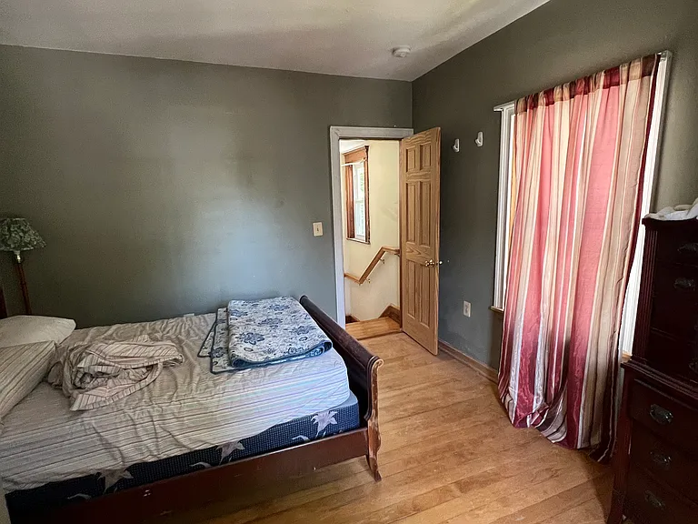 17 Holman St #1 — Photo 17