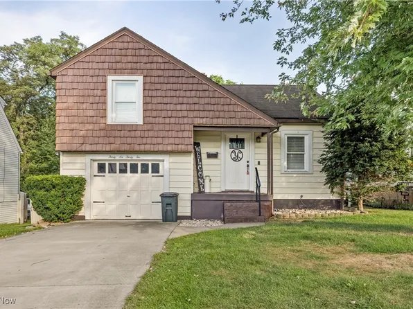 3632 Collins Way, Weirton, WV 26062
