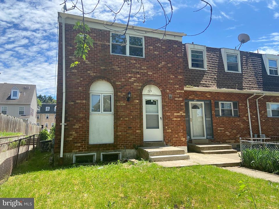 1st image of 715 W 2nd St
