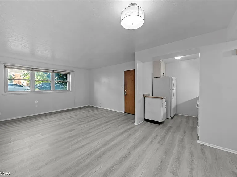 3030 S Moreland Blvd #2 — Photo 7