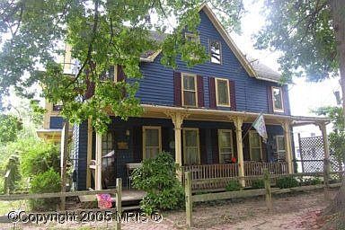 1st image of 105 Chesterfield Ave APT A
