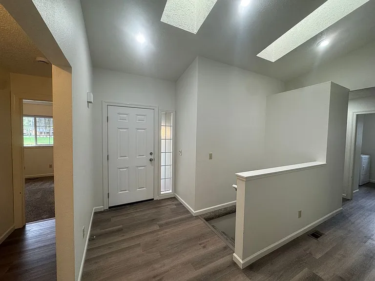 6920 N Old Fort Dr — Photo 5