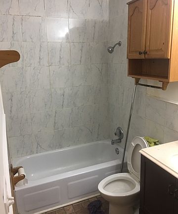 5th image of 720 Hill Dr
