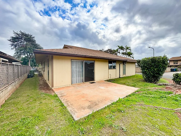 94-250 Ihuanu Pl — Photo 12