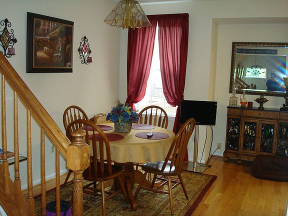 3rd image of 6133 Bricker Ln