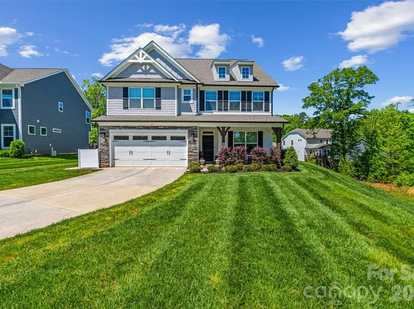 3007 Birch Creek Dr, Gastonia, NC 28054