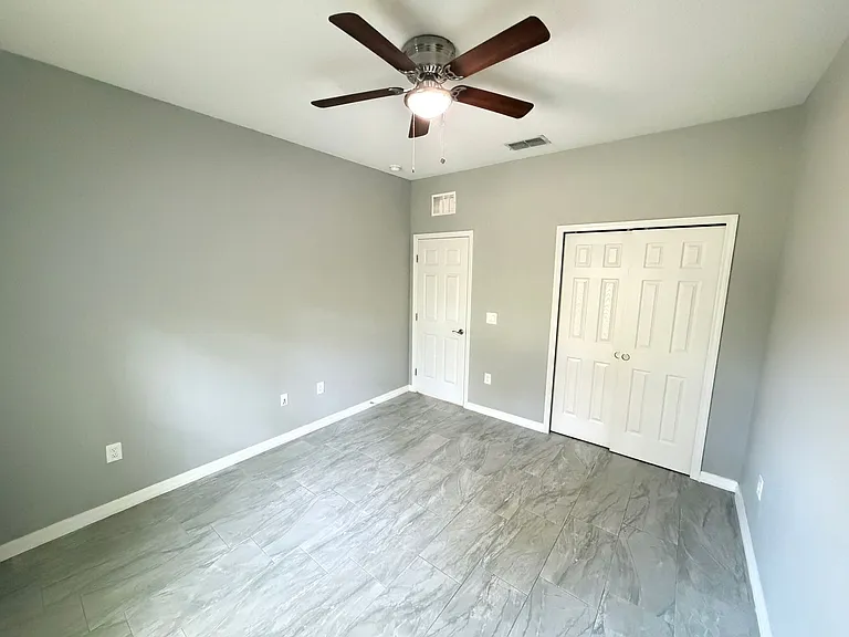 130 Dailey St SE — Photo 20
