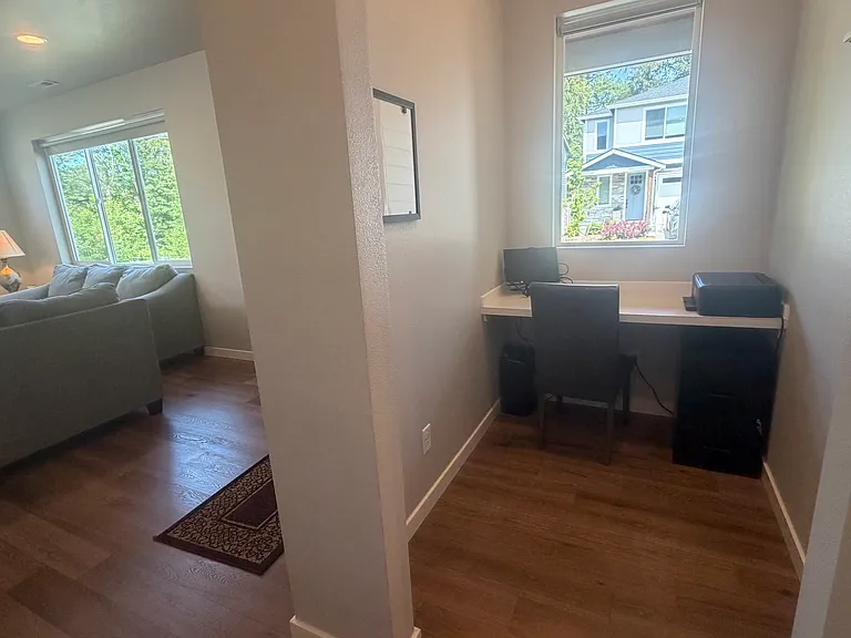 8730 69th Pl NE — Photo 5