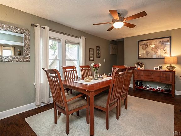 2nd image of 3328 Sagamon Ave