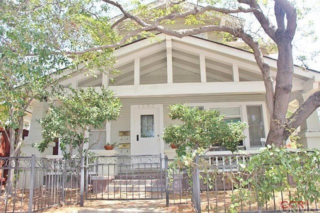 1st image of 1502 De La Vina St