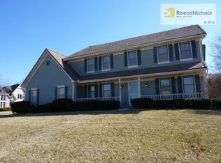 3913 NE Clearbrook Dr, Lees Summit, MO 64064
