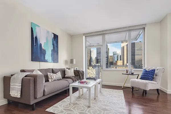 Rented by Compass | media 33