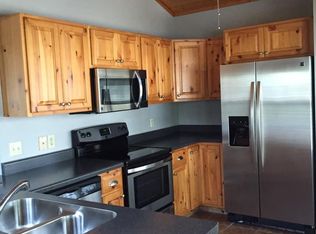 602 4th Ave NW, Waverly, IA 50677