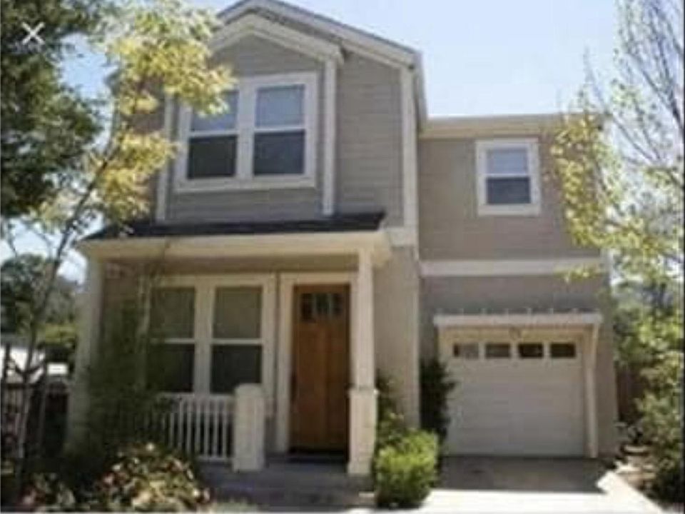 1st image of 318 Creekside Village Dr