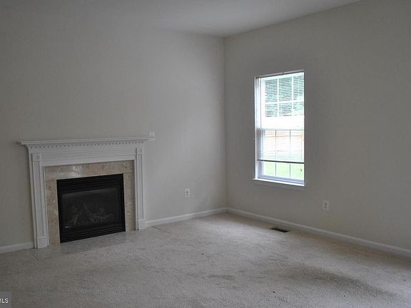 5th image of 20952 Brookstone Ct