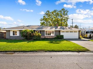 3220 Ben Lomond Dr, Sacramento, CA 95821