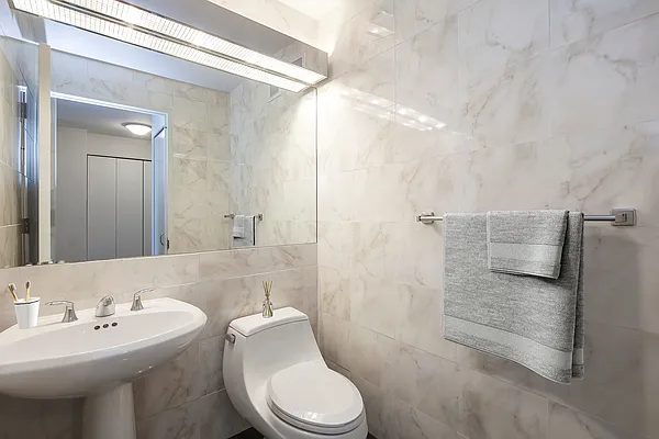 Rented by Vector New York, LLC | media 7