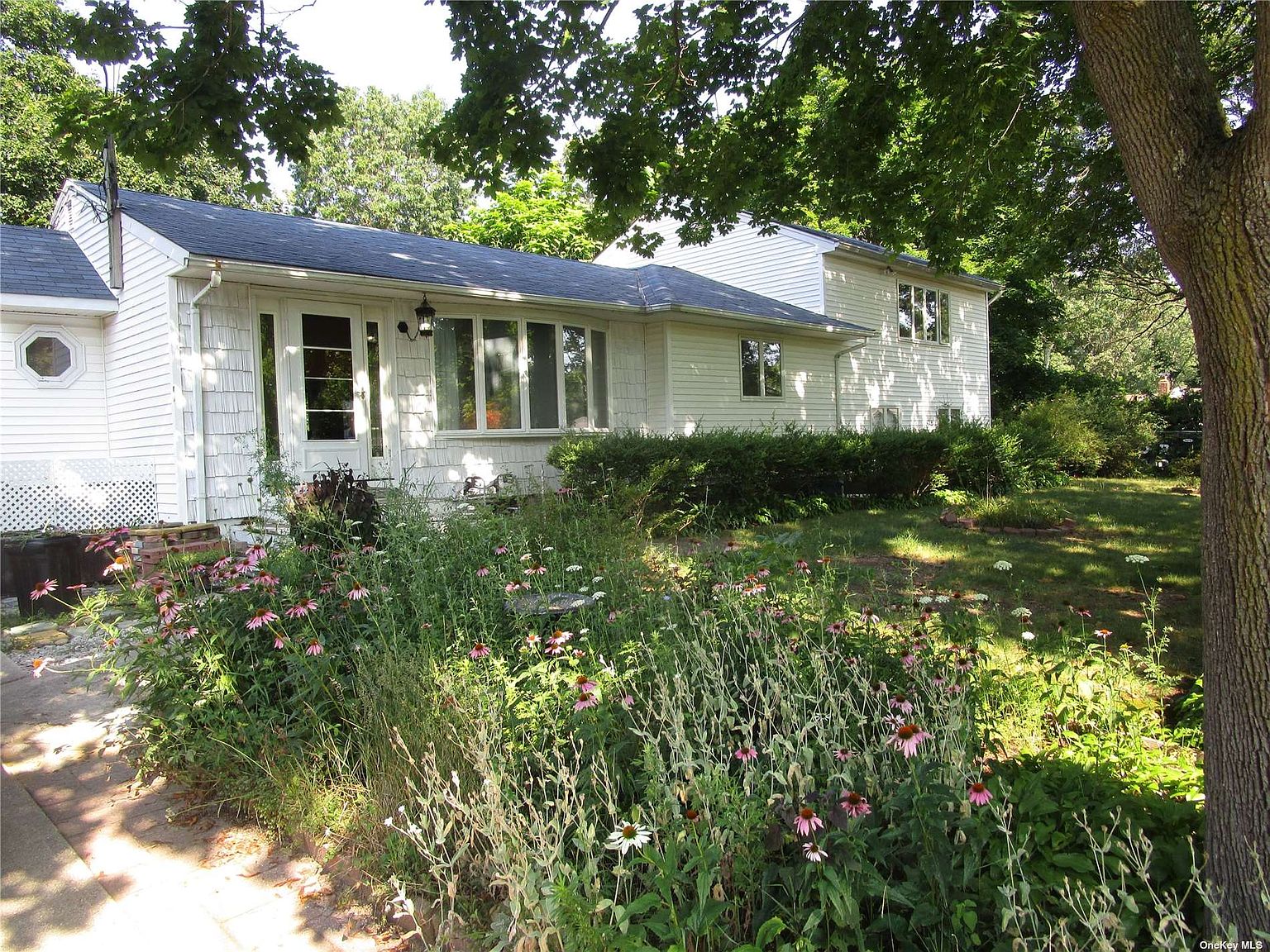 326 Ave B, Ronkonkoma, NY 11779 Zillow